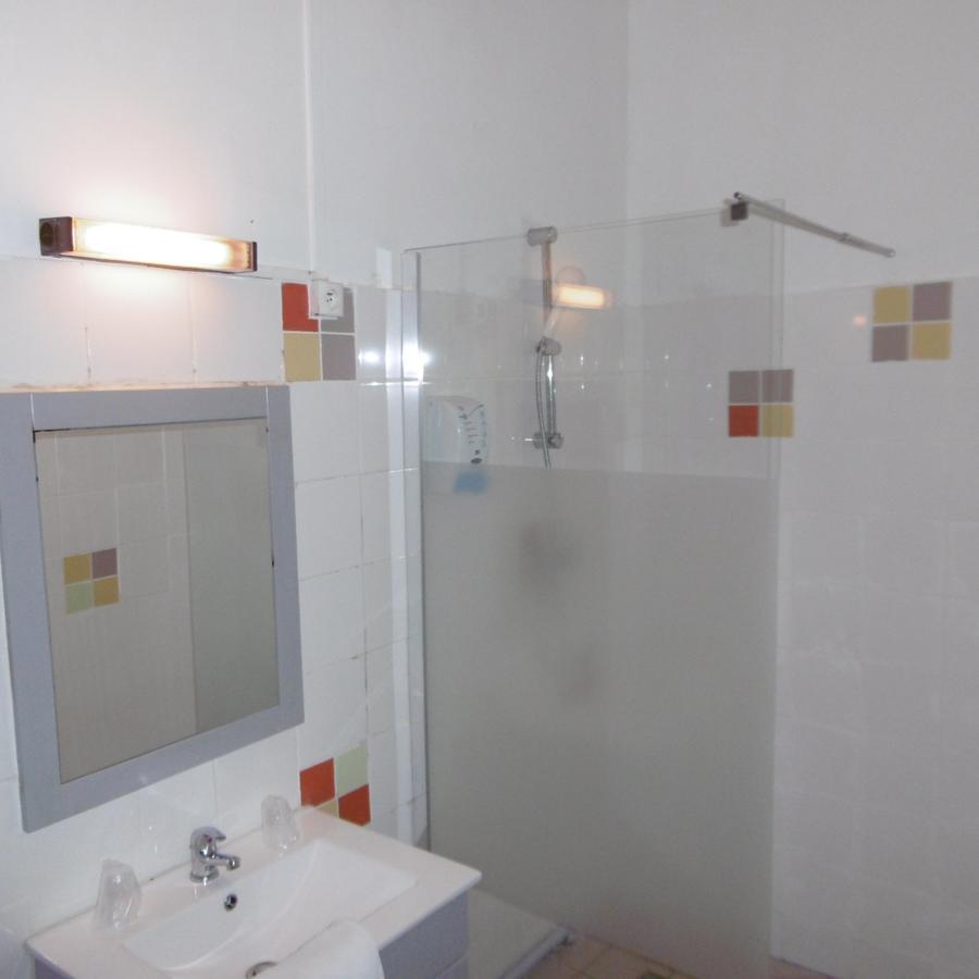 Hotel Renova Nantes Kültér fotó